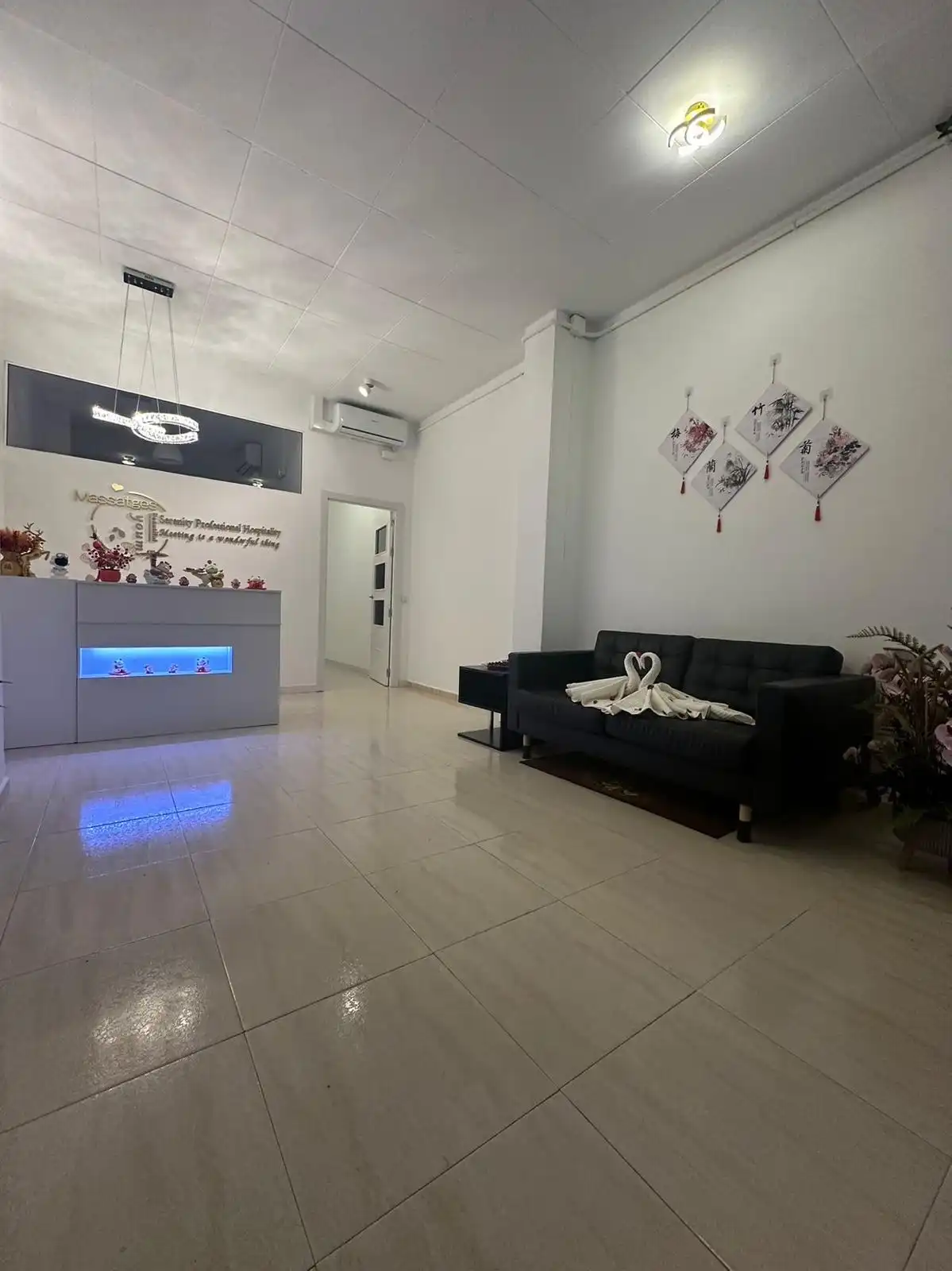 Recepción y zona de espera